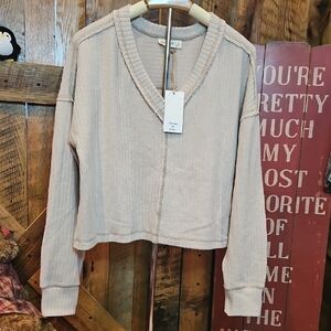 New In Women's Beige V-Neck Sweater